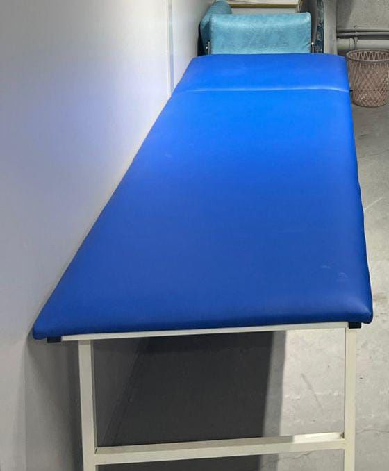 Кушетка медицинская