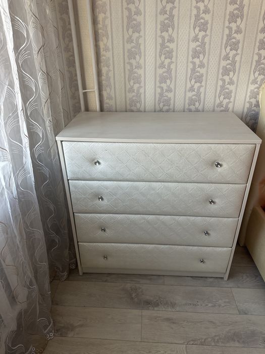 Спальный гарнитур 195.000