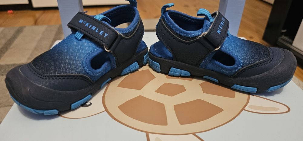 Детски сандали M Kinley