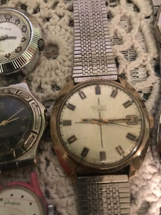 Предлагам часовници от старо време