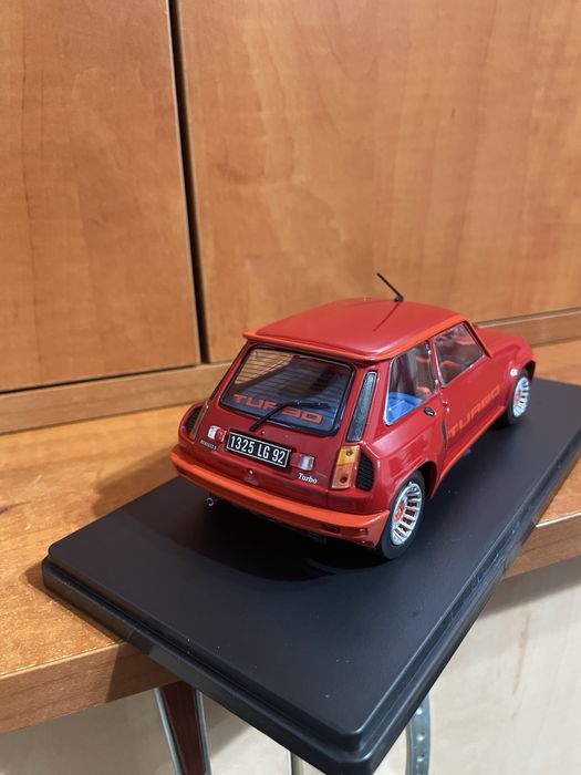 Renault 5 Turbo - Red (1982) Hacette  1/24