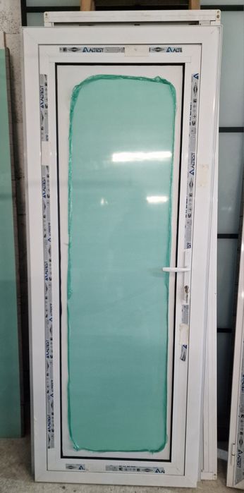 Алуминиеви врати и ПВЦ дограма