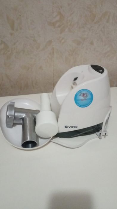 Продам  новую электромясорубку