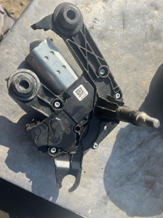 Моторче за задна чистачка Peugeot 2008 1,6hdi 208 308