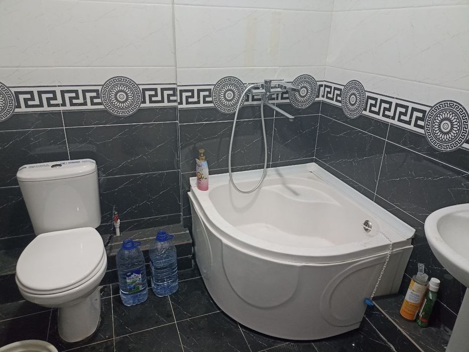 Продаётся 2-комнатная квартира в ЖК Урикзор Резиденс