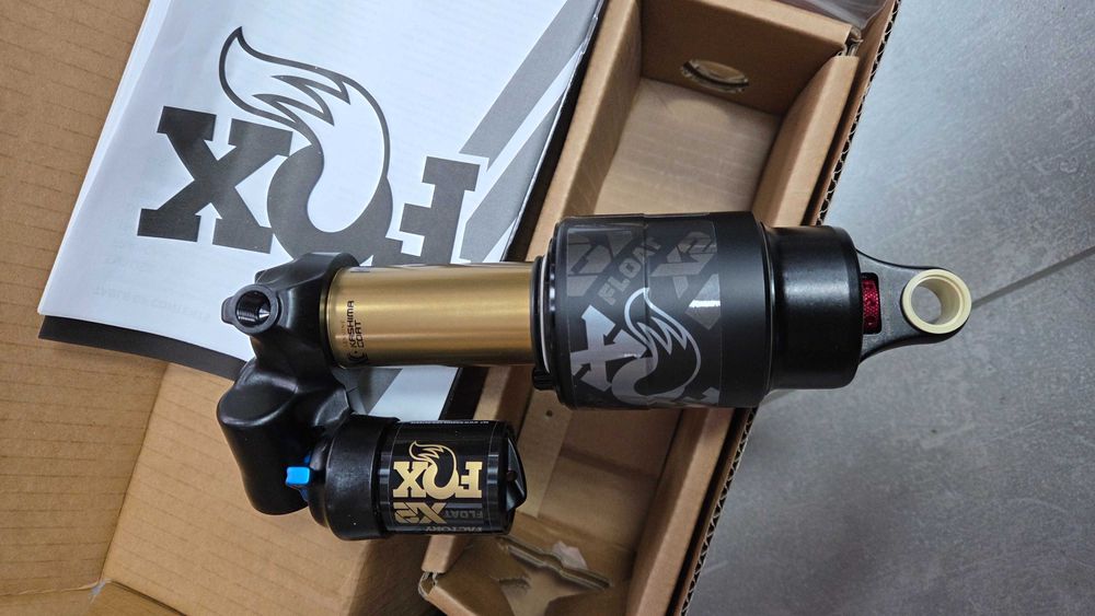 ЧИСТО НОВ Fox Float X2 Factory 2025 (185x50) Trunnion – Kashima