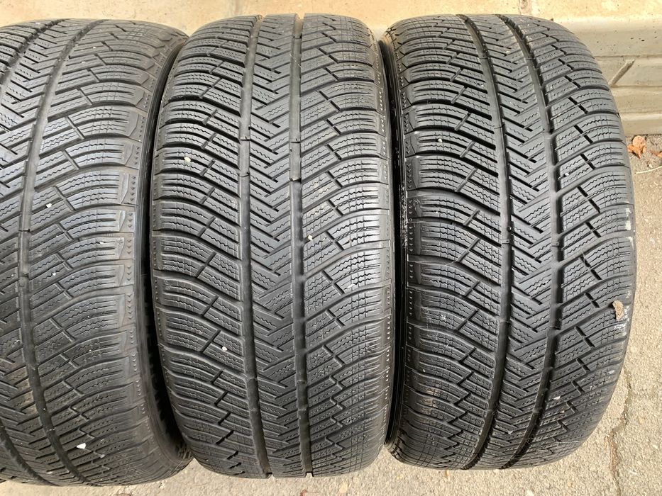 Зимни гуми 255/45R19 Michelin 255-45-19 Мишелин DOT 2621 Mercedes S V