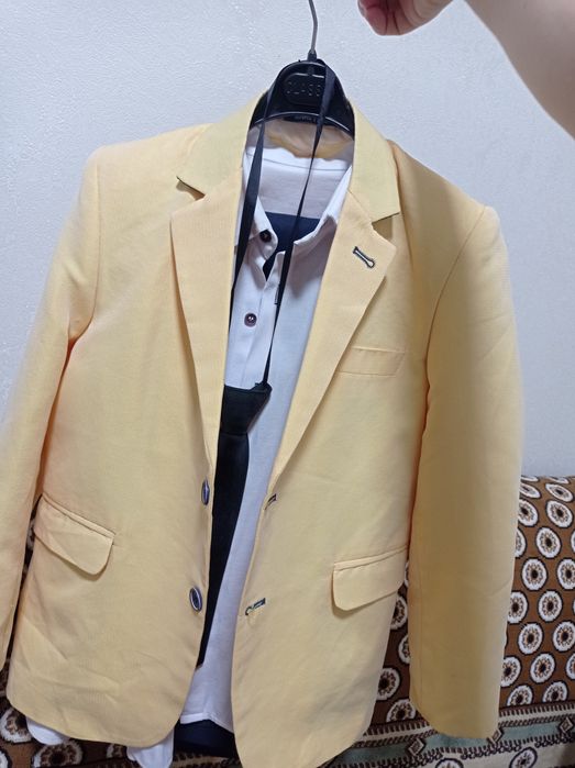 Пиджак+рубашка+брюк Очень модные тройки