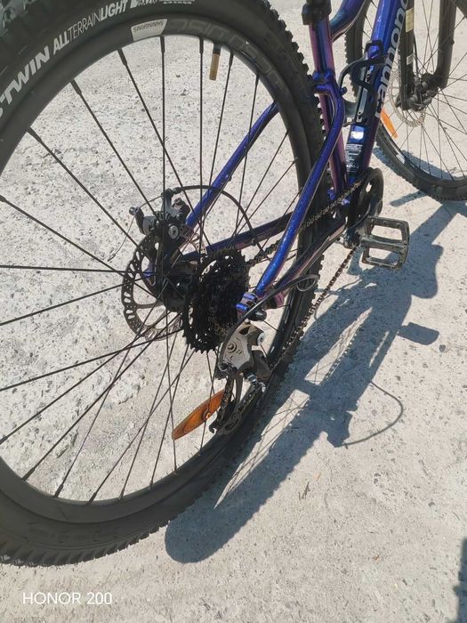Колело CANNONDALE 26  purple haze