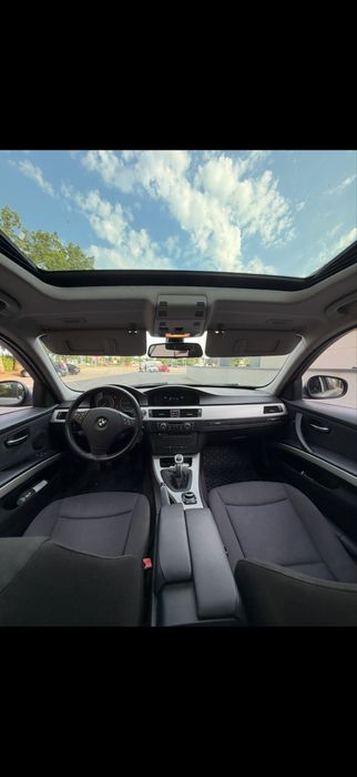BMW 3 Series 2011 — imagine 3