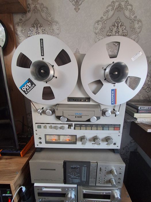 Катушечный дека TEAC X-10R