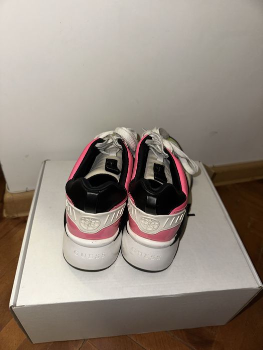 Guess дамски маратонки