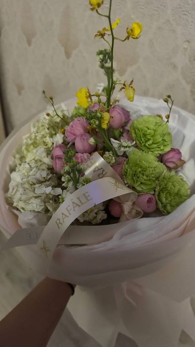 Букет цветов свежий