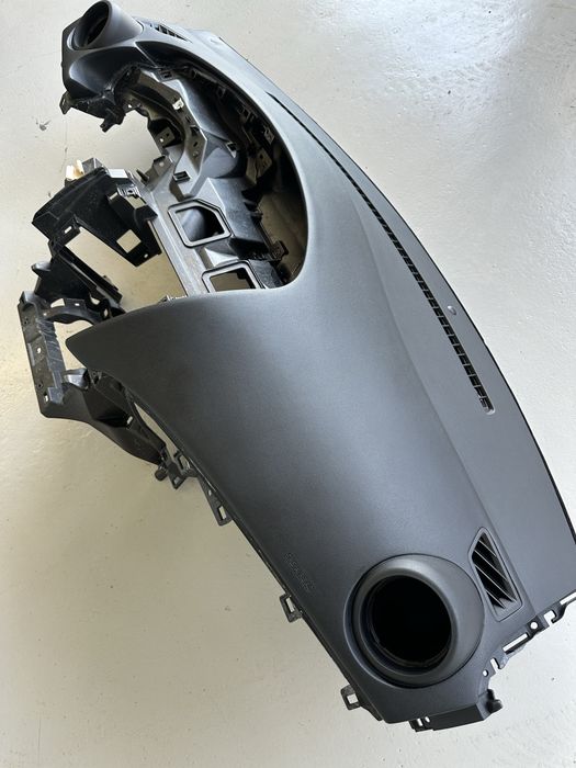 Reparam planse bord auto