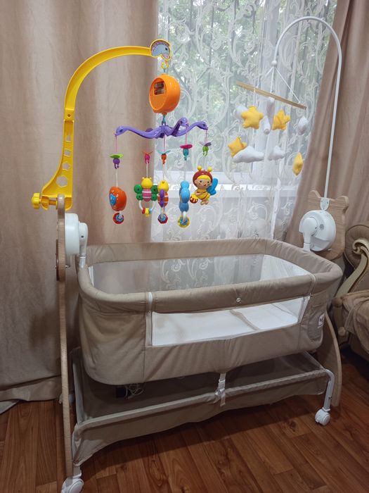Продам кроватку детскую