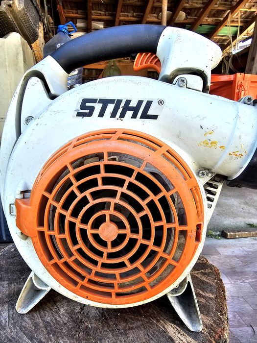 Духалка stihl bg 86с в добро състояние готов за употреба