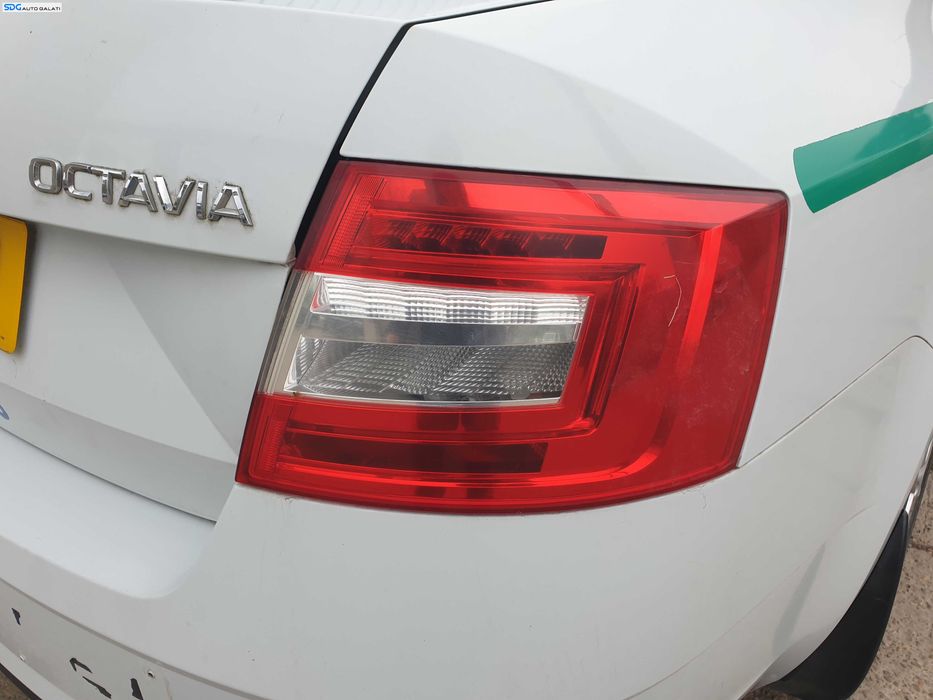 Tripla Lampa Stop Led Dreapta Skoda Octavia 3 Hatchback Berlina 2013 - 2020 Cod 5E5945112B [K4811]