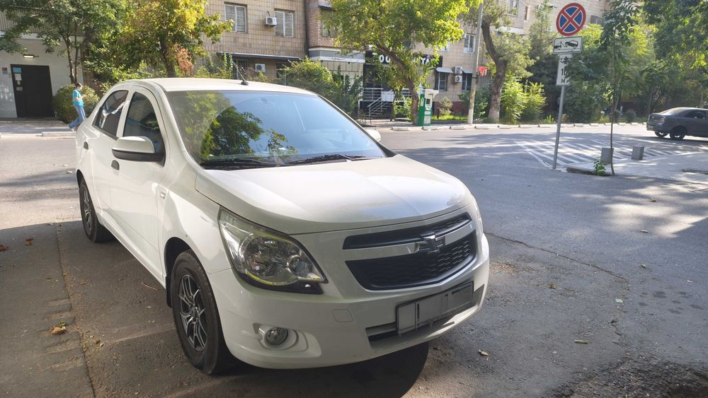 Срочно продается Chevrolet Cobalt