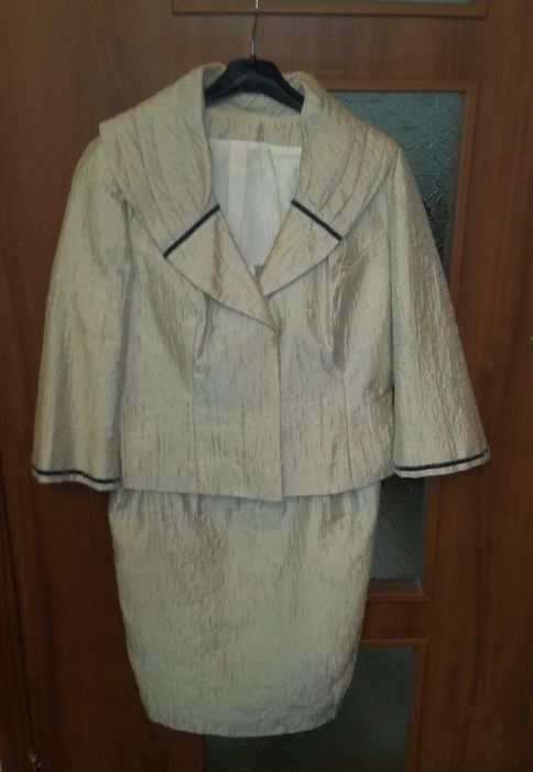 Rochie ocazie cu sacou din matase naturala by Aura Dumitru nr. 40