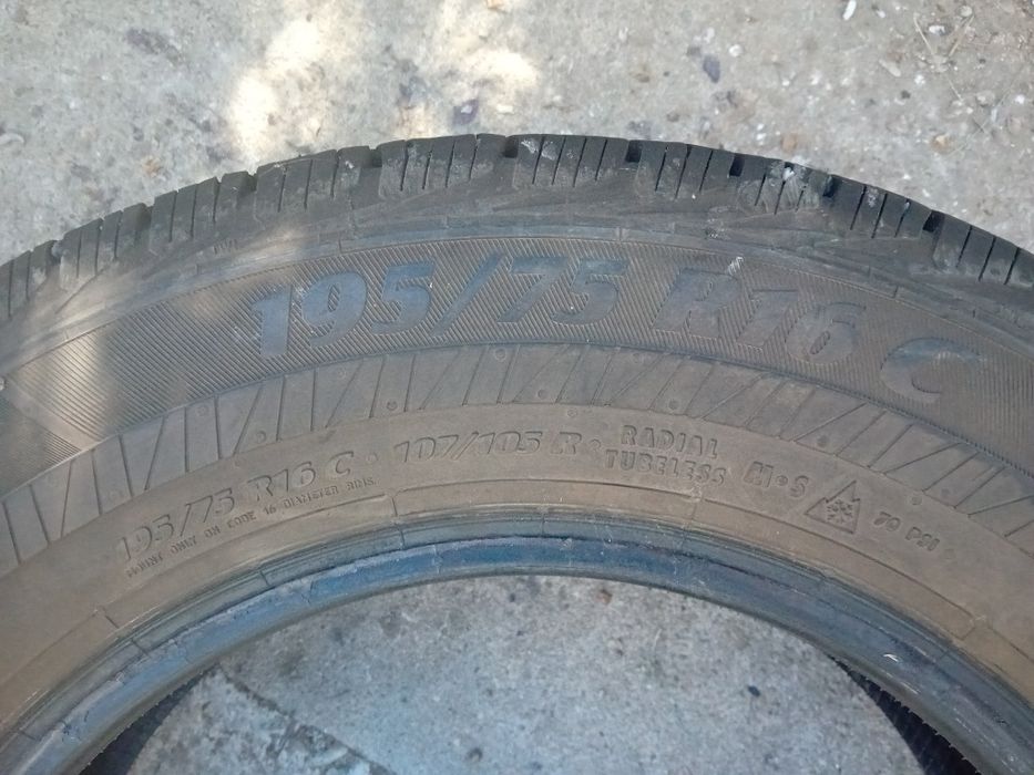 195 75 R16C Falken