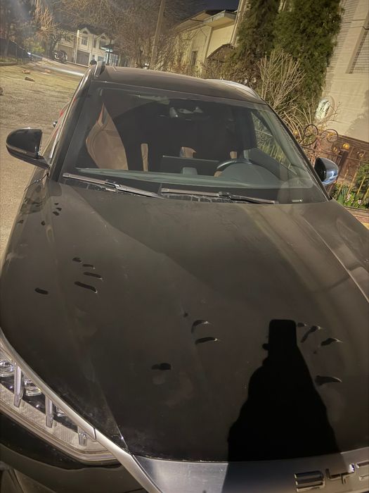 Продается BYD SONG PLUS черного цвета