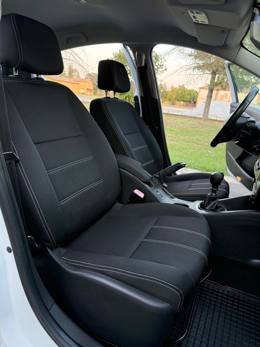 Autoturism Renault Fluence