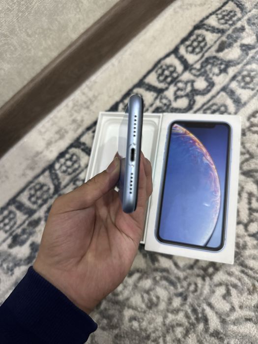 iPhone Xr 64GB 77% korobka document