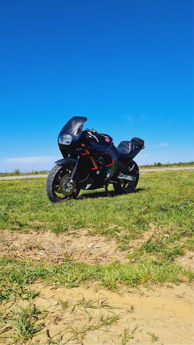 Suzuki gsx600f