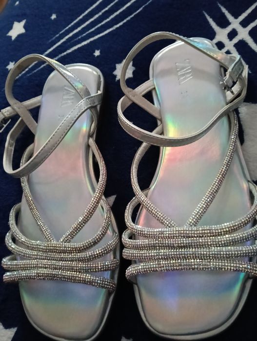 Sandale Zara, fetițe, preț 100 lei