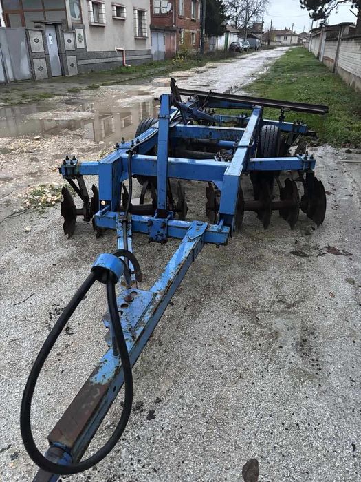 Прикачена дискова брана