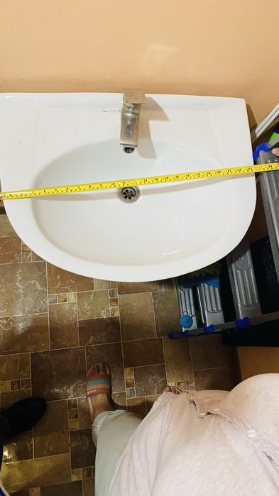 Раковина с пьедесталом