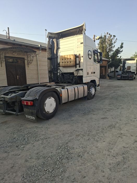 Volvo   F12  420