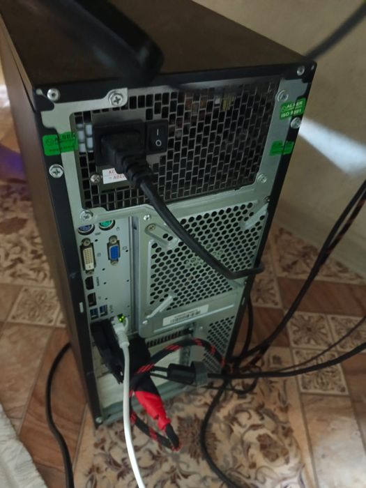 Комп игровой    .