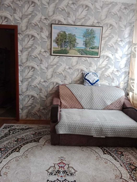 Продаётся ухоженный дом (1/2), в селе Перцовка