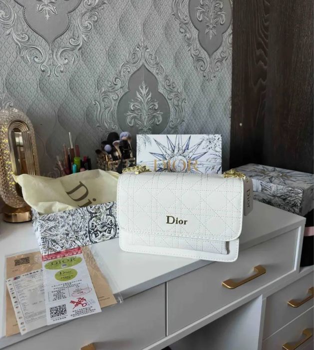 Сумка с коробкой