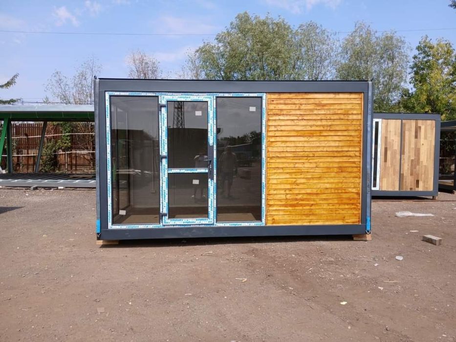 Vand conatiner modular