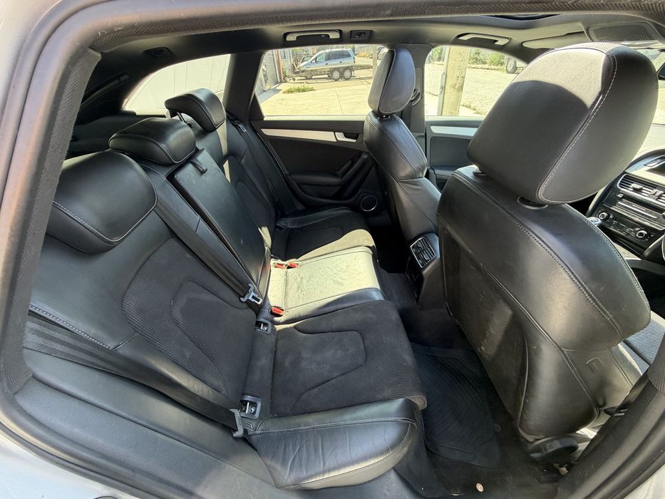 Audi A4 B8 2.0tdi SLINE НА ЧАСТИ!