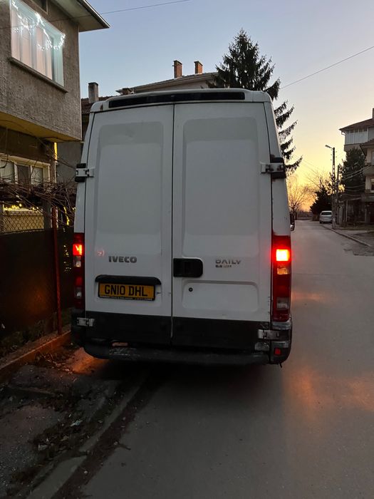 Продвам бус ивеко дейли 2.3НPI 2010 година