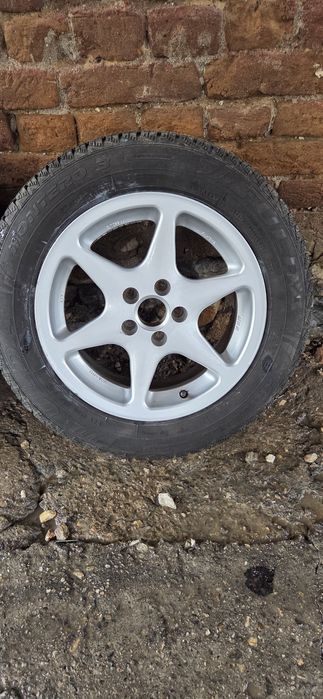 VW GOLF 3 GTI джанти със летни гуми 185/65/15 7J ET35 5x100 цо 56