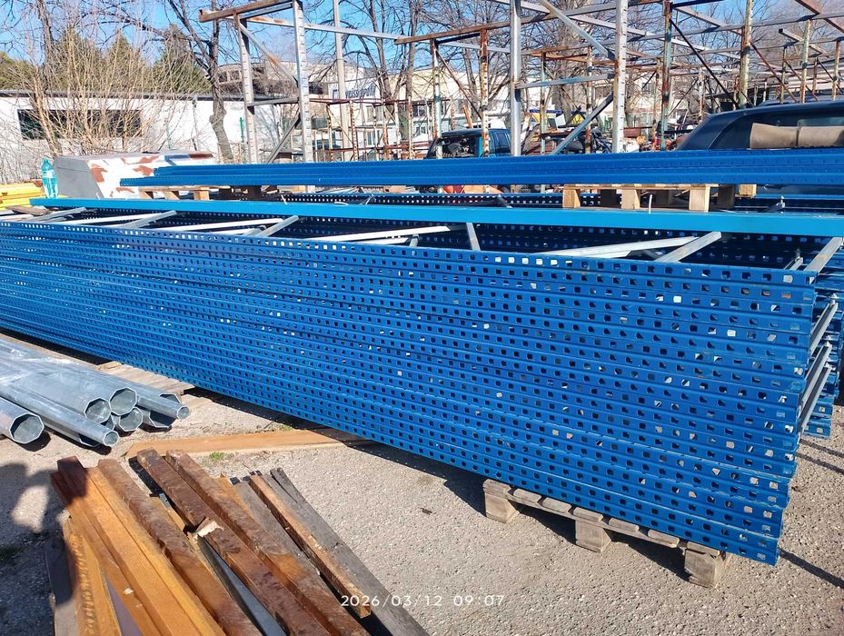 Палетни стелажи за склад