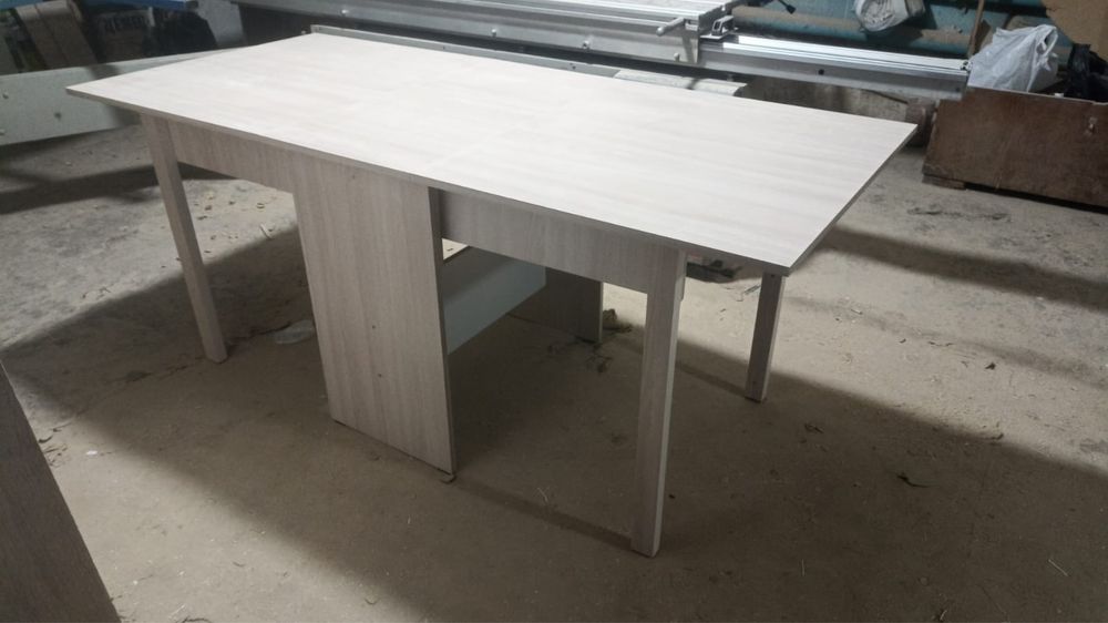 Продам Стол-книжку