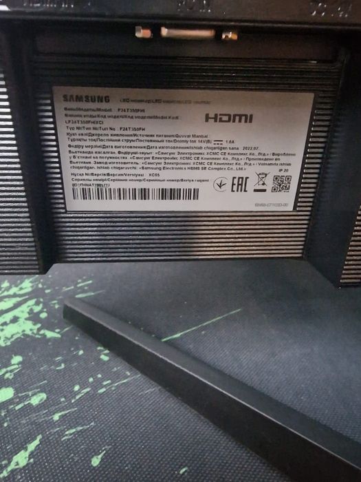 Продам широкоформатный монитор samsung