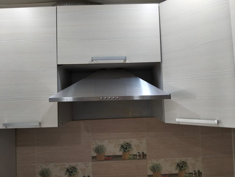 Кухня б/у в отличном состояний