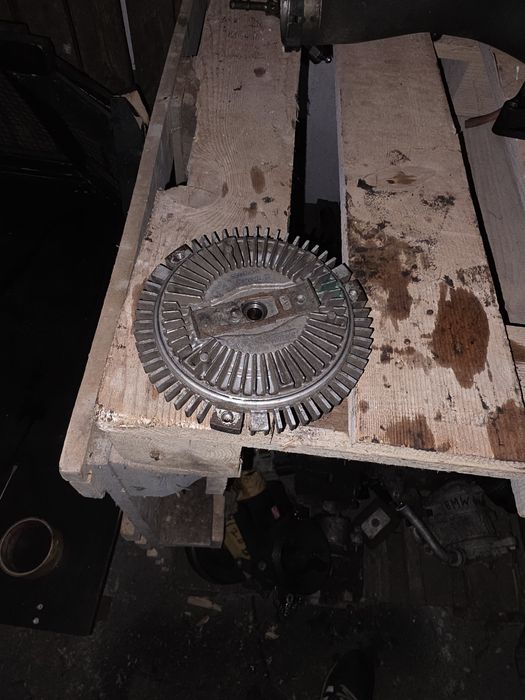 Виско за SsangYong kyron 2.7d. 2010г