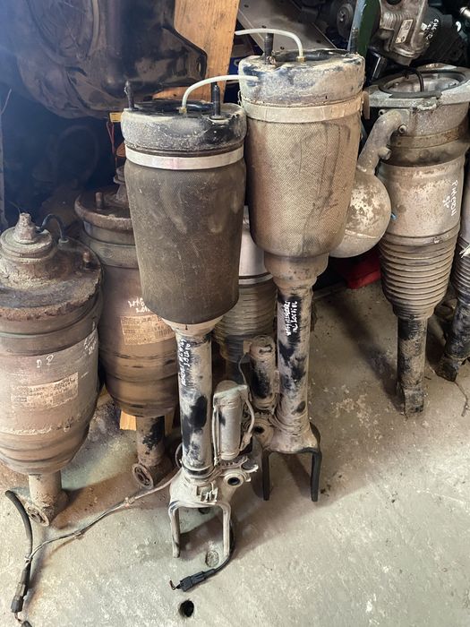 Perne Fata St/Dr cu telescop Mercedes ML W164 GL Pret 1500 lei buc