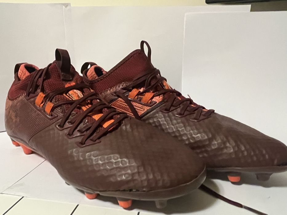 !!Ghete de footbal kipsta marimea 41/42