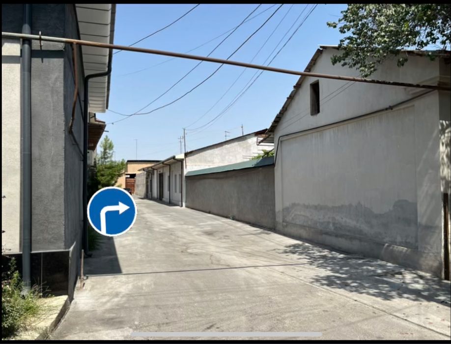 Дурмон Мадаткор.   Дурмень Мадаткор.   Durmon Madadkor.