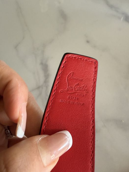 Curea louboutin