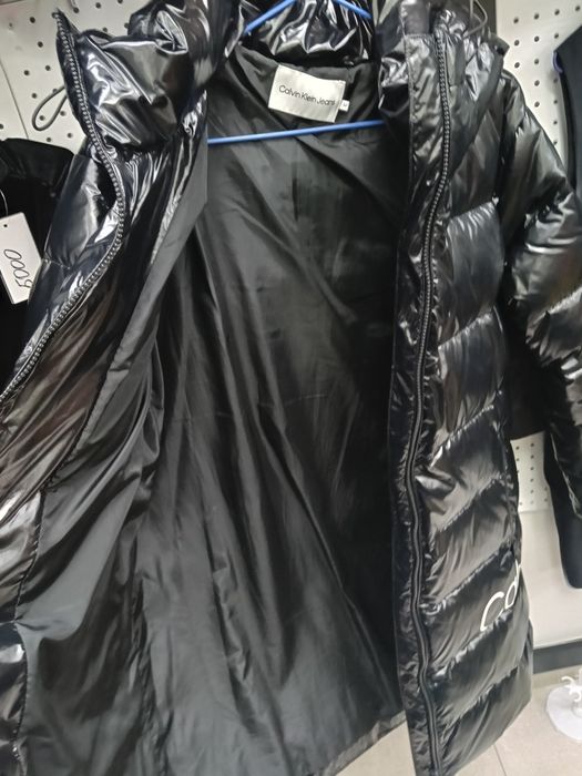 Продам куртку зимнюю.