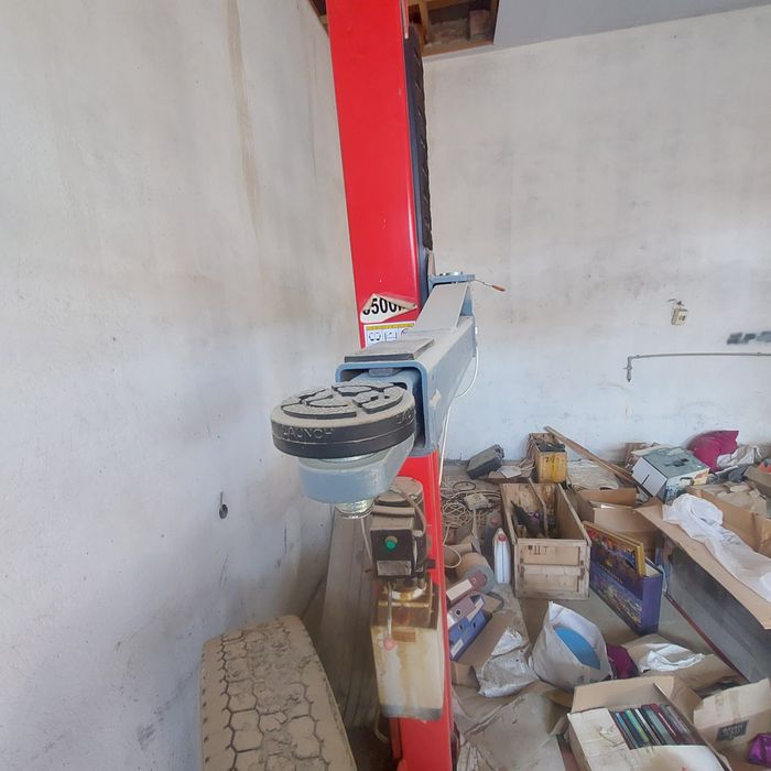 Подъёмник 4 тонник